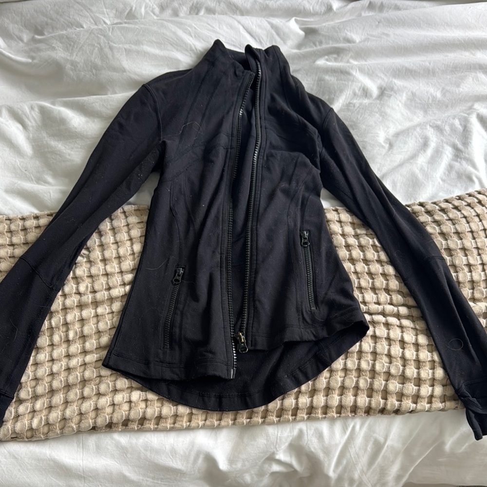 Women's Black Jacket- lululemon